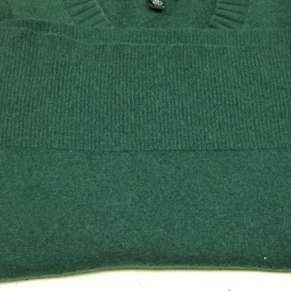 Womens Banana republic sweater
